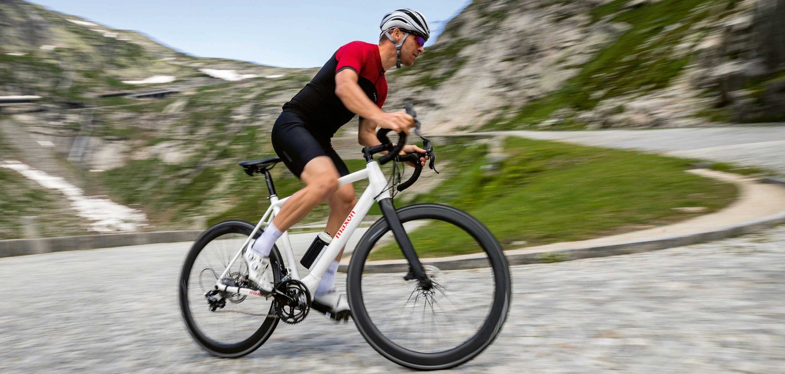 «Ein Mountainbike-Antrieb wird bei allen Wetter- und Temperaturbedingungen auf jedem Terrain von den unterschiedlichsten Leuten gefahren.» Foto: Philipp Schmidli