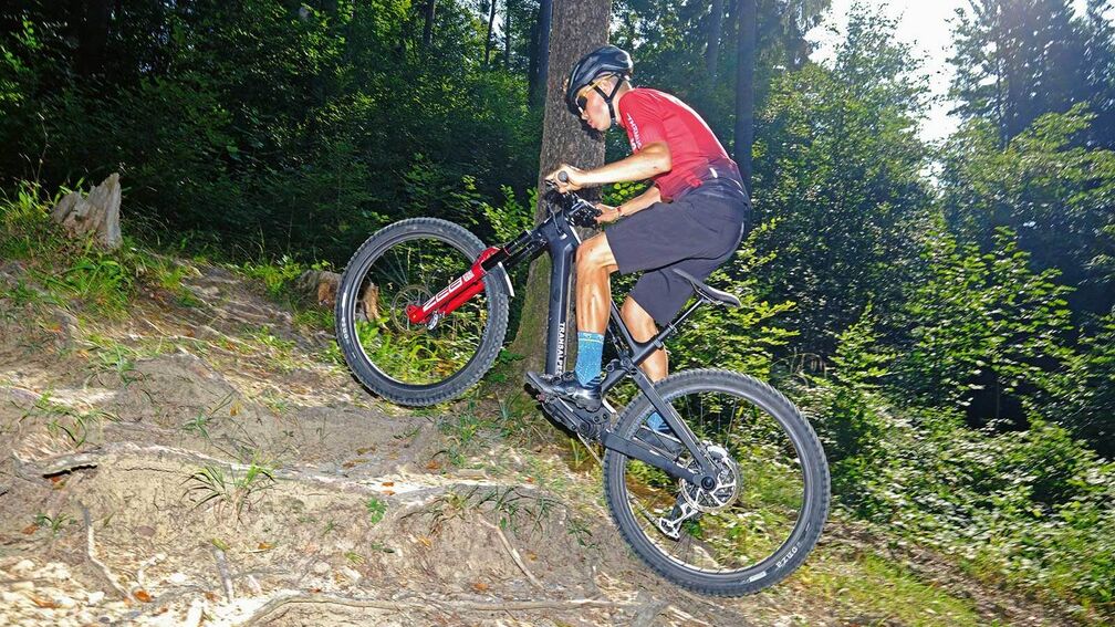 Schweizer Kletterkünstler: Transalpes E3 Enduro